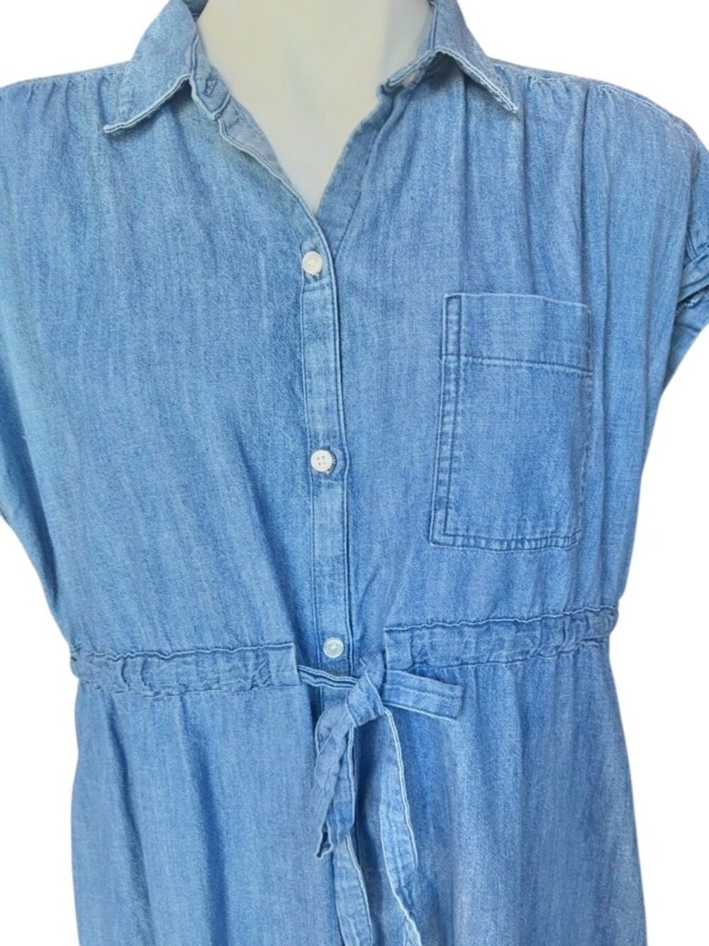 Old Navy Maternity Dress Blue Denim Button Down Tie Waist Short Sleeves Lt. Wt. - Picture 3 of 12